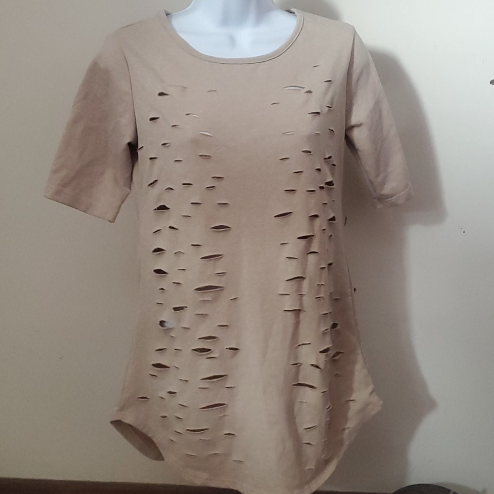 Rue 21 tan cut out sweater